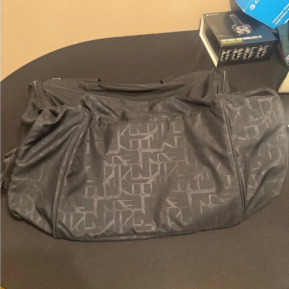 Nike Extra Large Duffle Bag - Black